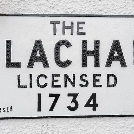 The Clachan Inn Drymen Exterior foto